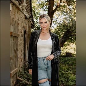 Smash and Tess x The Birds Papaya Velvet Duster